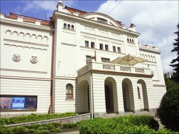 russkiy-dramaticheskiy-teatr-vilnyus